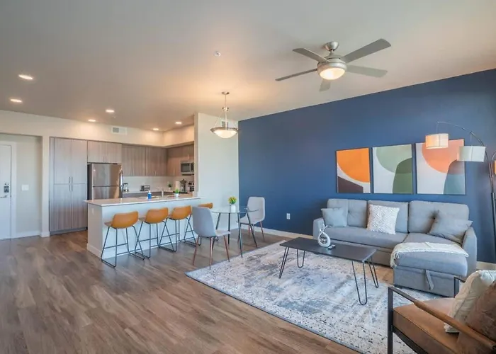 Stylish 1bd - Balcony, Pool, Gym, W-d - Sleeps 4 * Tempe